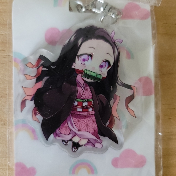 Demon Slayer Keychain Pin Acrylic Stand NEZUKO KAMADO - Picture 3 of 9